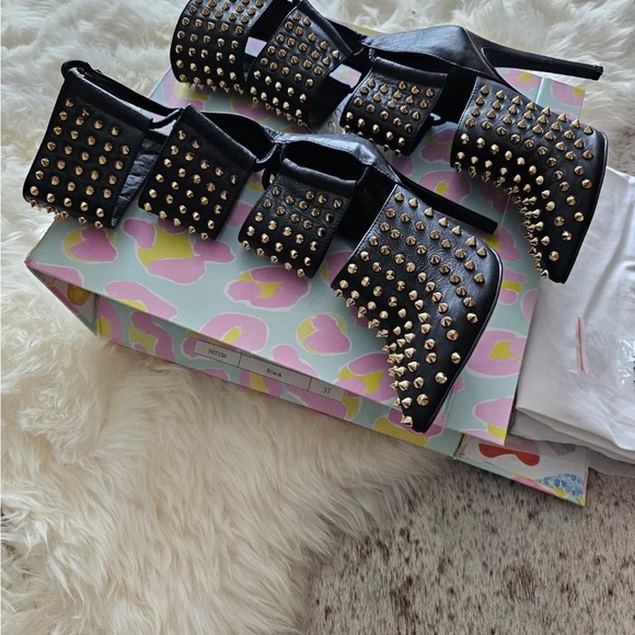 Gorgeous started boots - Picture 3 of 6